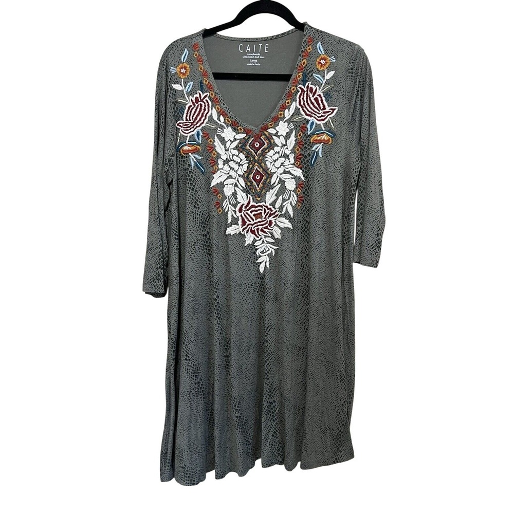 Caite Grey Snakeskin Floral Embroidered V-Neck Tunic Dress Large 3/4 Sleeve Boho